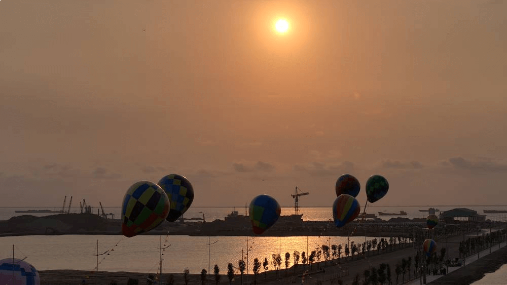 Cong-truong-du-an-lan-bien-Can-G (1)